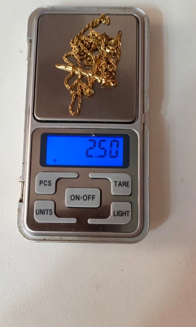 18k saudi gold (Category: Everything Else Others) located in Cavite. Submitted by chuvaness (Listing ID 1467396225, Image 3). Description: 16k 2.50 grams saudi gold necklace wt pendant 22 inches.