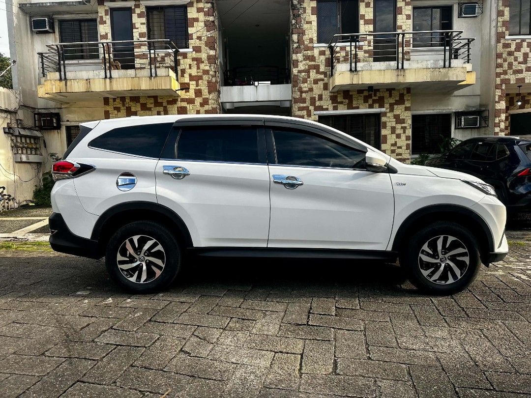 2021 TOYOTA RUSH E (Category: Announcements) located in Rizal. Submitted by delcars. (Listing ID 1467366438, Image 3). Description: 2021 Toyota Rush E AT White 57k odo Nothing to fix Ready for long drive See to appreciate FREE CHANGE OIL FREE BUFFING FREE ANTIBAC FREE ACID RAIN REMOVAL 59,000 DP 5k DP INSURANCE (4-5k for 3mos only) 60 mos: 18,957 48 mos: 21,619 36 mos: 26,057 24 mos: 34,932 If may UNPAID LOANS, baka mag plus 145k DP for sure appr