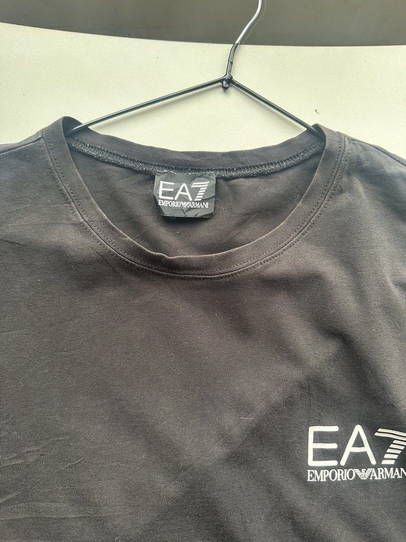 2nd Hand emporio Armani (Category: Tshirts & Polo Shirts ) located in Makati City. Submitted by mikay29 (Listing ID 1467474920, Image 3). Description: The item is original with tag and wash tag Size large with dimes 21x28.5.