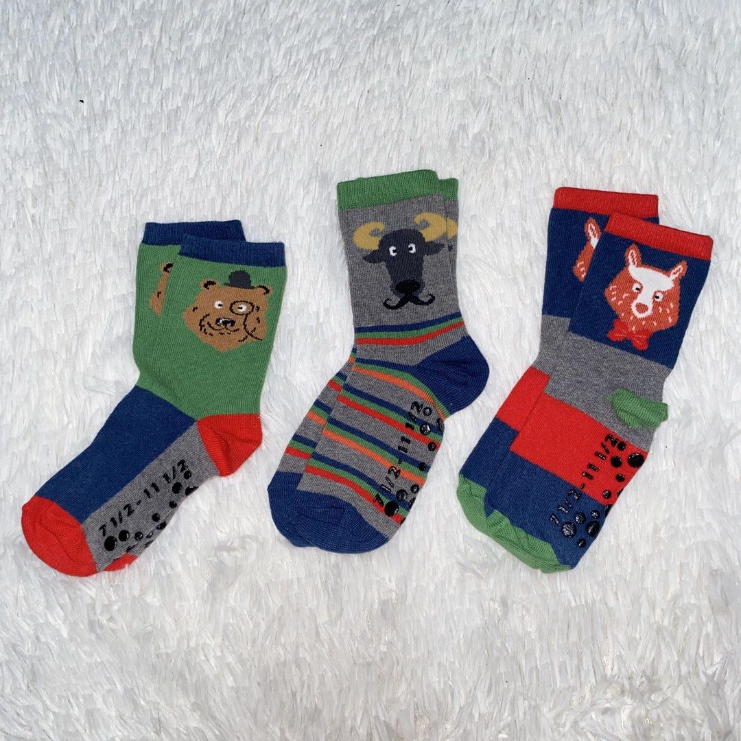 3 Pairs Socks (Category: Babies & Kids Fashion) located in Bulacan. Submitted by jexmd (Listing ID 1467412245, Image 1). Description: .