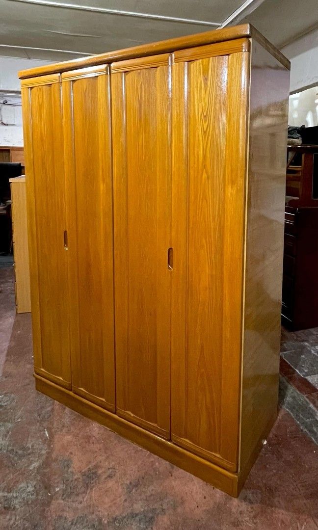 4 Door Wardrobe Closet Cabinet (Category: Shelves, Cabinets & Racks) located in Quezon City. Submitted by dannikkishoppe2 (Listing ID 1467445418, Image 3). Description: 4 Door Wardrobe Closet Cabinet‼️₱19800‼️ Please manage your expectations as there might be minimal flaws. Color may vary due to lighting, it may appear darker or lighter in person. Check photos first before buying. Please refrain from purchasing if you are particular about USED it