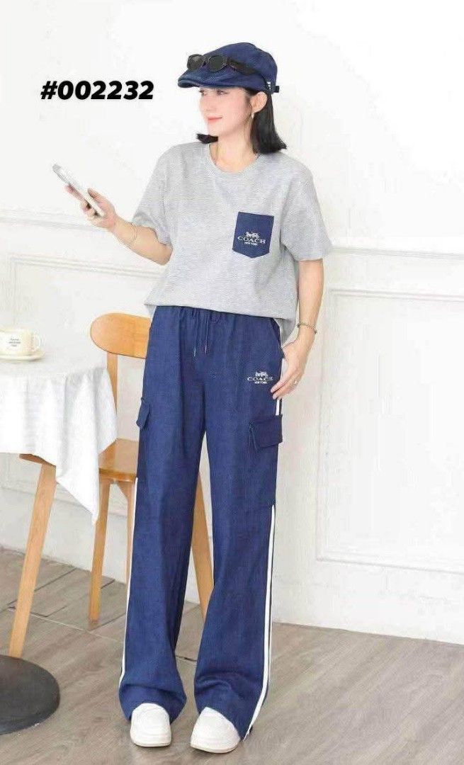 4pockets denim pants and tops (Category: Activewear) located in Manila. Submitted by raredeer-4deb4e (Listing ID 1467484535, Image 2). Description: can fit upto xxl.