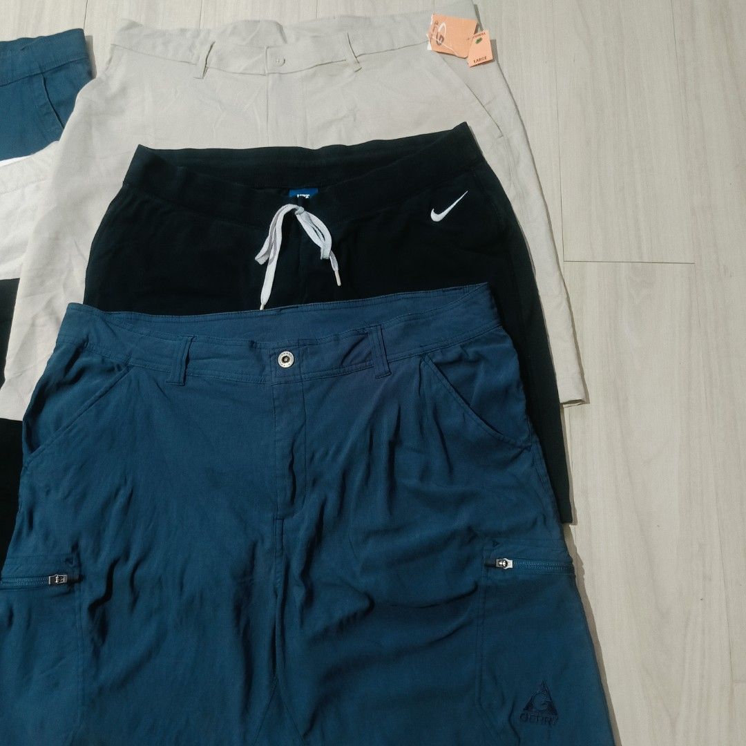 6pcs Assorted Men's Shorts Bundle Nike Chaps Weatherproof Gerry 32 Degrees (Category: Shorts) located in Manila. Submitted by ghello99 (Listing ID 1467463367, Image 3). Description: - Brand new bundle of 6pcs men's shorts - Includes top brands: Nike, Chaps, Weatherproof, Gerry, and 32 Degrees Cool - Colors: Blue, beige, black, and more - Features: Convenient zipper pockets and adjustable drawstring waistbands - Perfect for casual daily wear or ou