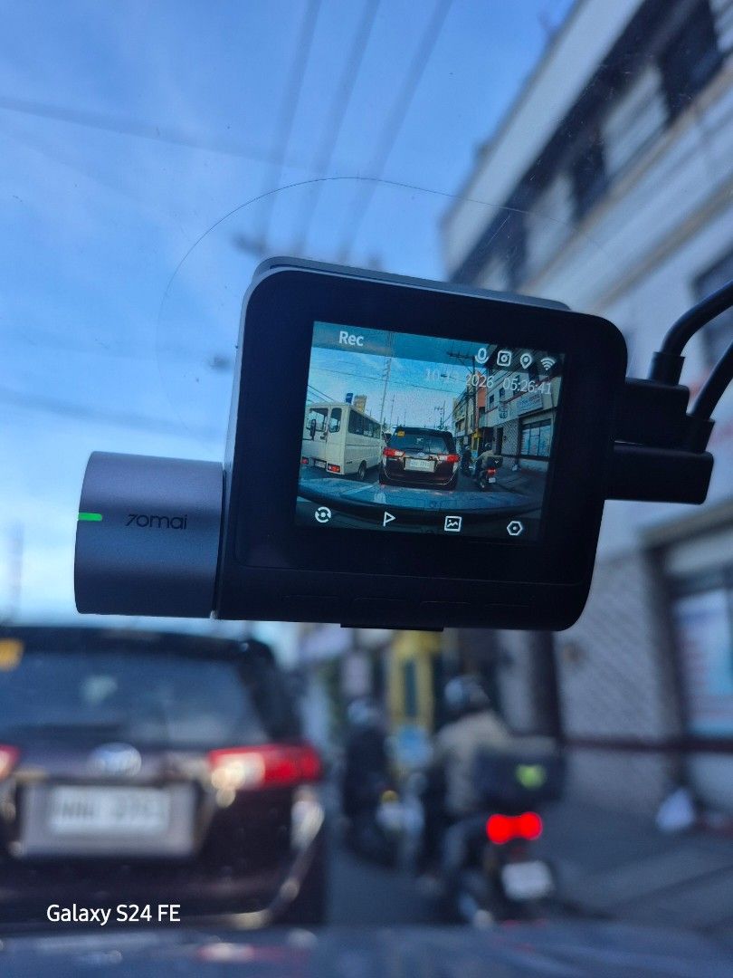 70mai A500 Pro Plus Dash Cam 1944P (Category: Cameras) located in Binan City. Submitted by chaserme.1010 (Listing ID 1467602791, Image 2). Description: - Model: 70mai A500 Pro Plus Dash Cam (Black) - Resolution: 1944P Ultra HD with F1.8 aperture for superior night vision - Tracking: Built-in GPS & Glonass for route tracking - Safety: Advanced ADAS (Driver Assistance Systems) alerts - Connectivity: Wi-Fi enabled for iOS/Android 70mai app to view a
