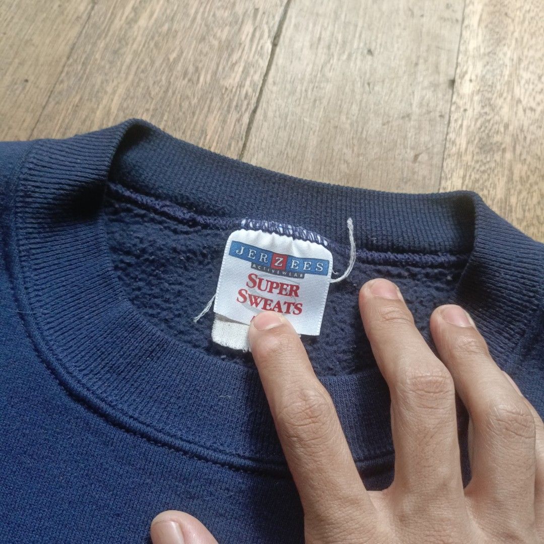 90s Jerzees blue crew neck boxy type szL✨ (Category: Coats, Jackets and Outerwear) located in Cebu City. Submitted by jollyastute (Listing ID 1467549094, Image 2). Description: 90s Jerzees blue crew neck boxy type szL✨ Widgth 24 × Length 27📐 Best fits on: L-XL boxy fit✅ Washed ready to wear✅ 10/10 color rates ✅ Guaranteed no issue✅ Very presentable ✅ Pack with an obb clear plastic to maintain the condition of the item✅ DISCLAIMER: Please note th