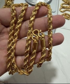 (Category: ) located in . Submitted by buybackgoldsg (Listing ID 1467488909, Image 1). Description: .