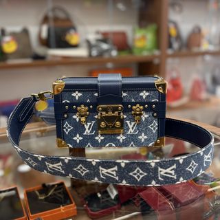 （分類：）位於 。 由 pandabag 提交（商品編號 1467429518，圖片 1）。簡介： 。
