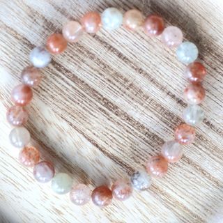 （分類：）位於 。 由 crystalsmusee 提交（商品編號 1467419852，圖片 1）。簡介： 。