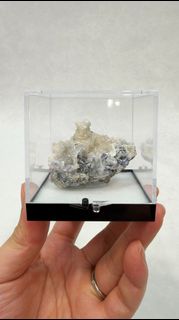 （分類：）位於 。 由 js_minerals_collection 提交（商品編號 1467488083，圖片 1）。簡介： 。