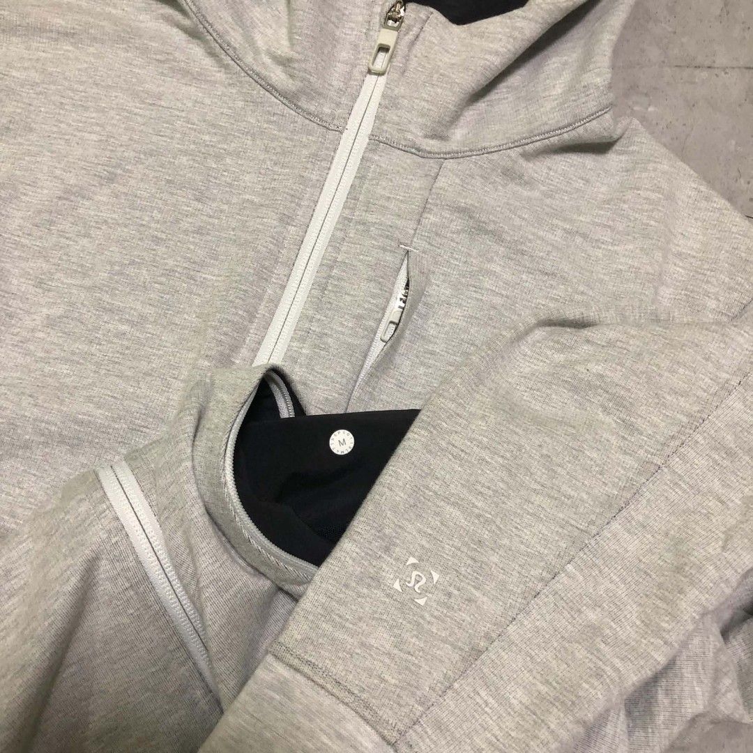 🔱 LULULEMON HOODIE 🔱 (Category: Coats, Jackets and Outerwear) located in Cebu City. Submitted by cj_thrift (Listing ID 1467562706, Image 3). Description: 🔱 LULULEMON HOODIE 🔱 -Size: M -Length: 26 -Width: 21 -Color rate: 9.8/10 -Excellent condition PRICE: 🔖 1200 Only! ♻️UNLI VIDEOCALL WITH ITEM/ UNLI VOUCH IF LEGIT SELLER♻️ ✈️CAN SHIPPED NATIONWIDE 🚚JNT OR LBC COURIER 📍MINGLANILLA, CEBU ‼️SOBRANG SOLID PA NETO MGA BOSS‼️.