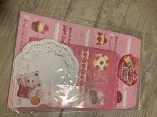 （分類：）位於 。 由 nicolekaman 提交（商品編號 1467528234，圖片 1）。簡介： 。