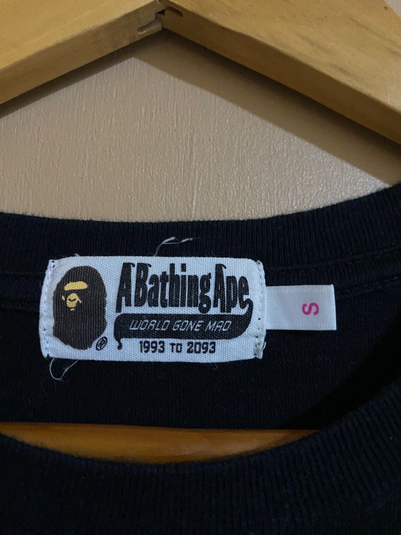 A Bathing Ape Bape Women's Script Boxy Shirt (Category: Tshirts & Polo Shirts ) located in Cadiz. Submitted by thespotcdz (Listing ID 1467401176, Image 3). Description: Small on tag Width 21.5" Length 24" 9.5/10 rate.