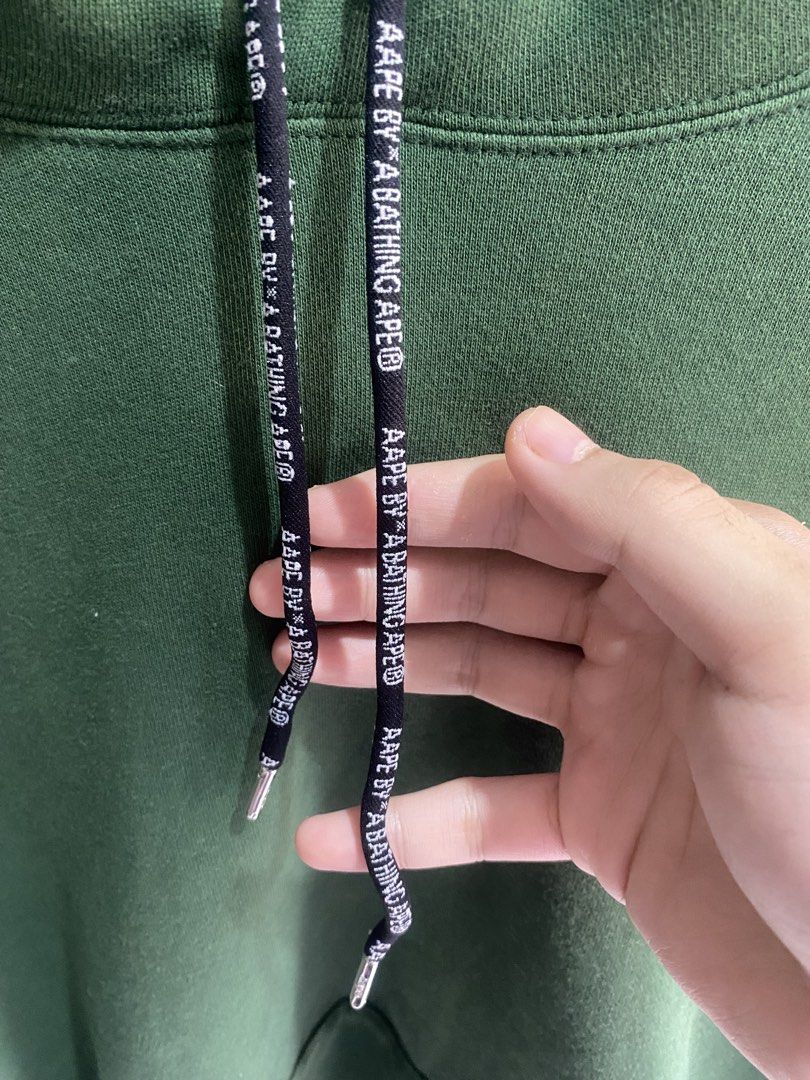 Aape by A Bathing Ape Hoodie (Category: Coats, Jackets and Outerwear) located in Rizal. Submitted by kenrick_2003 (Listing ID 1467435360, Image 3). Description: Aape by A Bathing Ape Hoodie Size: XL Measurements Width: 24 Length: 28 Condition: Like new.