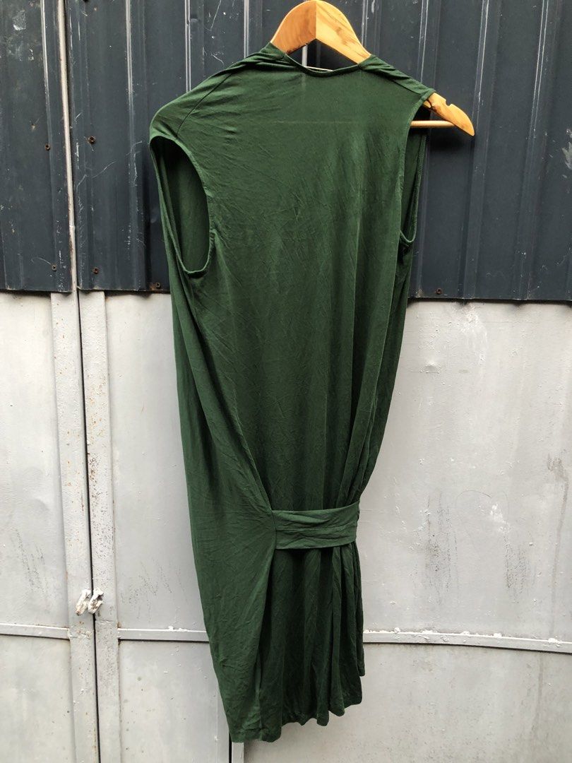 Acne Studios "Natifa" Draped Midi / Loose Dress (Category: Luxury Apparel) located in Davao. Submitted by klentlanson (Listing ID 1467455252, Image 2). Description: Excellent condition no issue Add sf 📍Davao City.