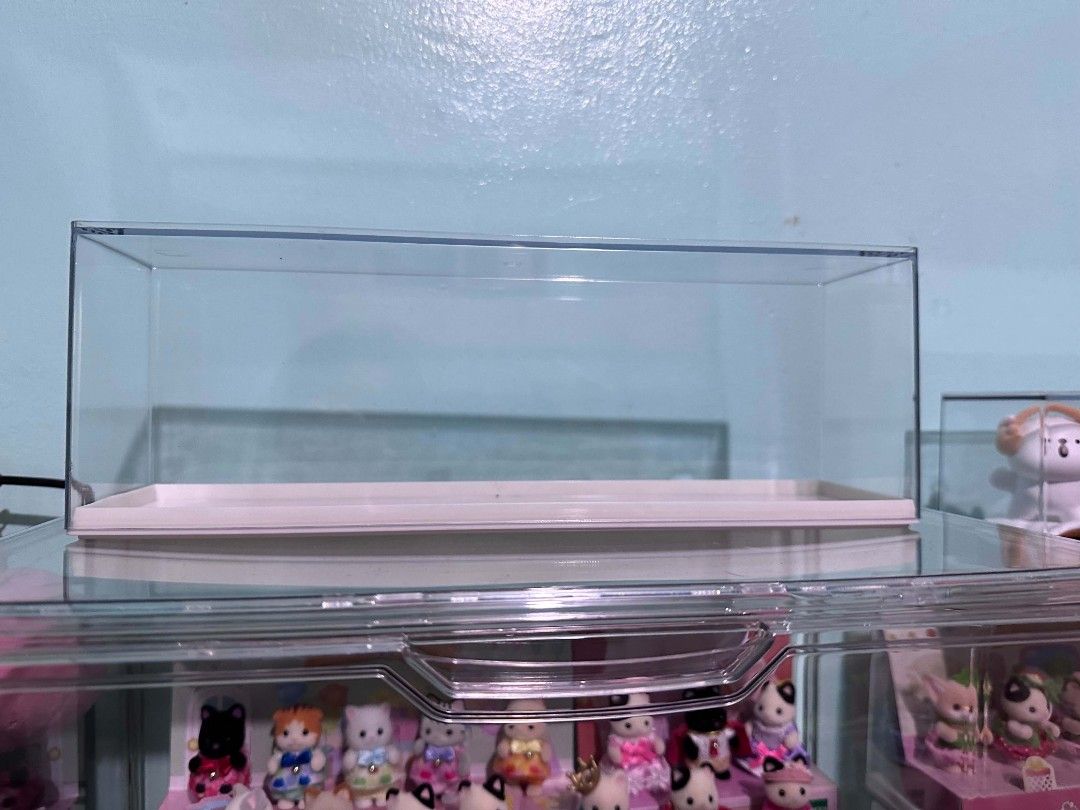 Acrylic Display Case - Medium (30 x 7.8 x 10.5cm) (Category: Figurines & Statues) located in Makati City. Submitted by careya (Listing ID 1467437840, Image 2). Description: Acrylic Display Case M Cream White 30 x 7.8 x 10.5 cm 3pcs available ₱160 per pc ---- Can fit sylvanian families critters and POP MART figurines RFS: Decluttering ---- x sensitive collectors x rude buyers ---- MOP: Gcash, Maya MOD: Grab, Lalamove, J&T (sf shouldered by buyer) 