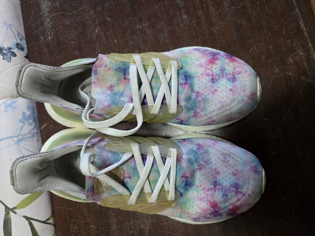 Addidas size (Category: Sneakers) located in Manila. Submitted by fanfanny01 (Listing ID 1467372269, Image 2). Description: Buyer shoulders the freight cost.