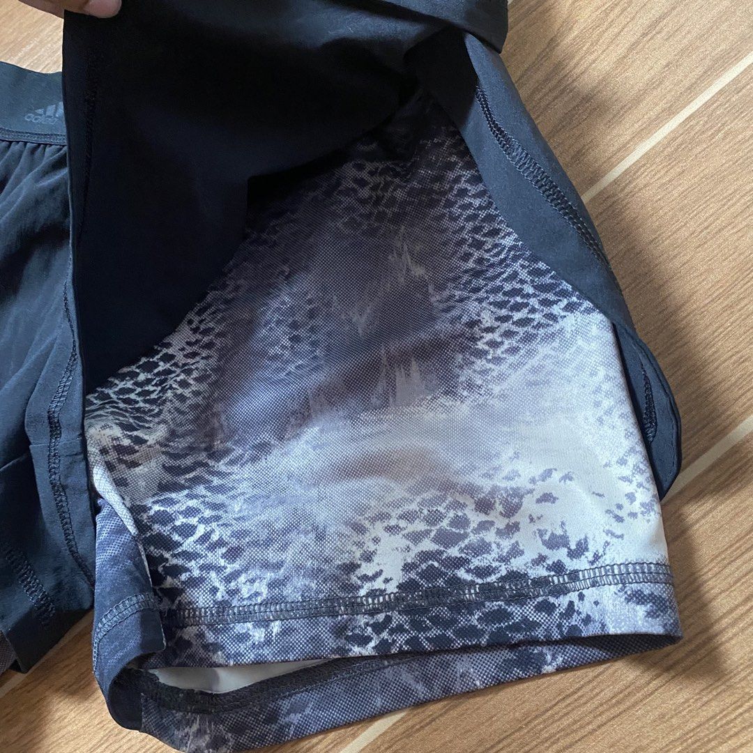 Adidas 2 in 1 short (Category: Activewear) located in Paete. Submitted by fat.archives (Listing ID 1467513611, Image 3). Description: Dimes Waist 28 to 30 Length inner 12 ,outer 7 +sf.