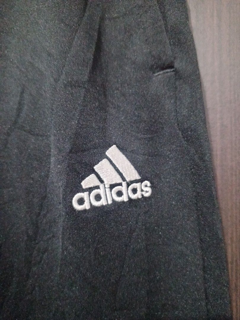 Adidas Aeroready 3 stripes pants (Category: Activewear) located in Santa Maria. Submitted by paulo-garcia21 (Listing ID 1467400827, Image 3). Description: .