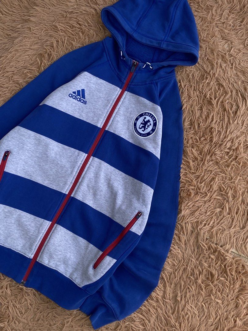 Adidas chelsea (Category: Coats, Jackets and Outerwear) located in Mangaldan. Submitted by raversantos (Listing ID 1467541190, Image 2). Description: W-21 L-28 No issue Color ratt 9.5/10 Excellent condition.