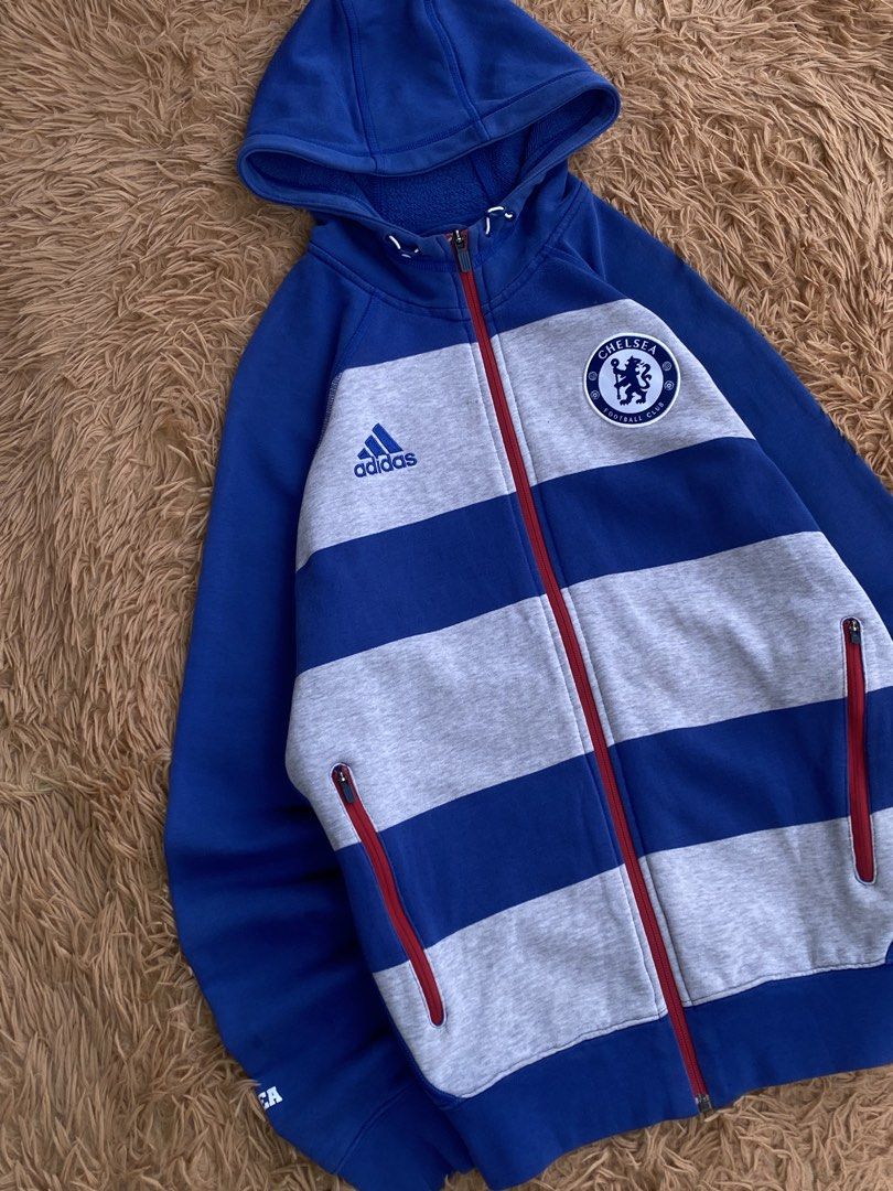 Adidas chelsea (Category: Coats, Jackets and Outerwear) located in Mangaldan. Submitted by raversantos (Listing ID 1467541190, Image 3). Description: W-21 L-28 No issue Color ratt 9.5/10 Excellent condition.