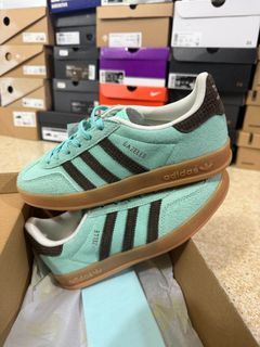 (Category: ) located in . Submitted by khai.uasneakers (Listing ID 1467568879, Image 1). Description: .