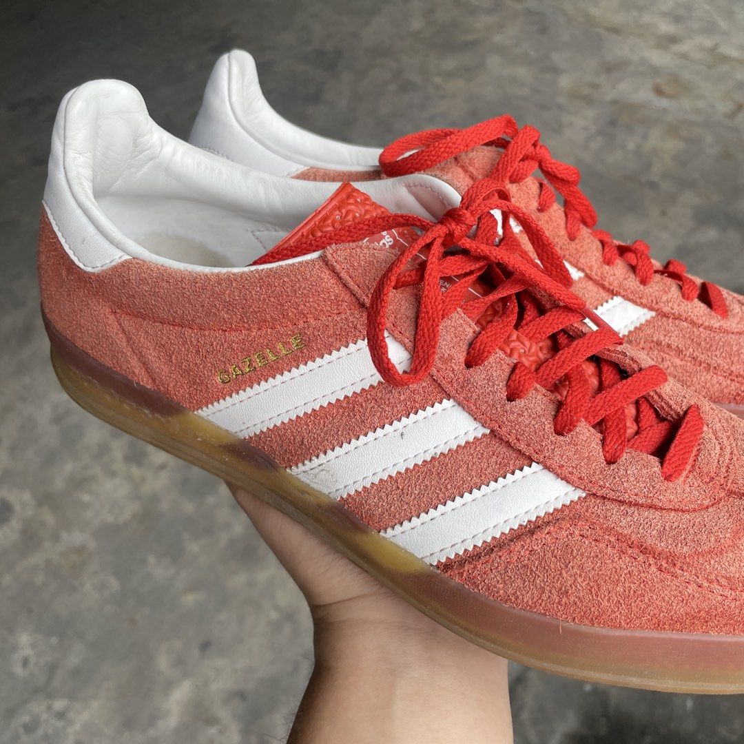Adidas Gazelle Indoor (Category: Sneakers) located in Goa. Submitted by jackedstuff (Listing ID 1467388036, Image 2). Description: No heel drags No sole seps Size 9.5 US Men.