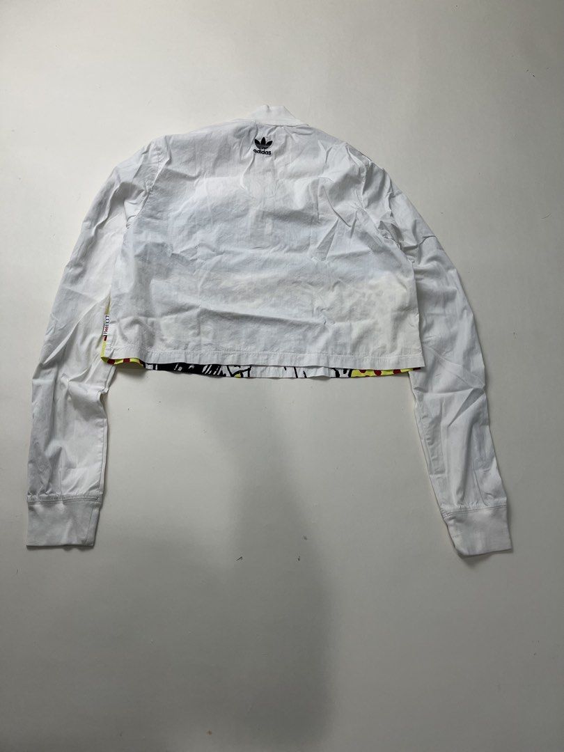 Adidas Jacket (Category: Coats, Jackets and Outerwear) located in Makati City. Submitted by ufcknwthbst (Listing ID 1467459645, Image 2). Description: 18 inch width 18 inch length 9.5/10 condition No issue.