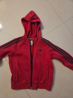 (Category: ) located in . Submitted by sharonhan45 (Listing ID 1467465585, Image 1). Description: .