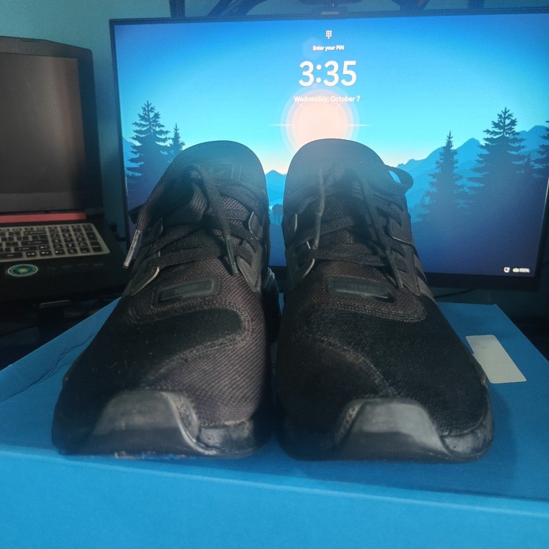 Adidas NMD G1 - US 11 (Category: Sneakers) located in Tagaytay City. Submitted by schn25 (Listing ID 1467453596, Image 3). Description: Adidas NMD G1 US 11 / UK 10.5 No Box Originally Php 8,000 Binili ng Php 6,000 Meetup: Indang, Cavite Delivery: Lalamove, buyer shoulders the delivery fee Rfs: Tagal nang hindi ginamit at naka ilang gamit lang rin dahil matagal na ring may bago na kaya nakastock lamang.