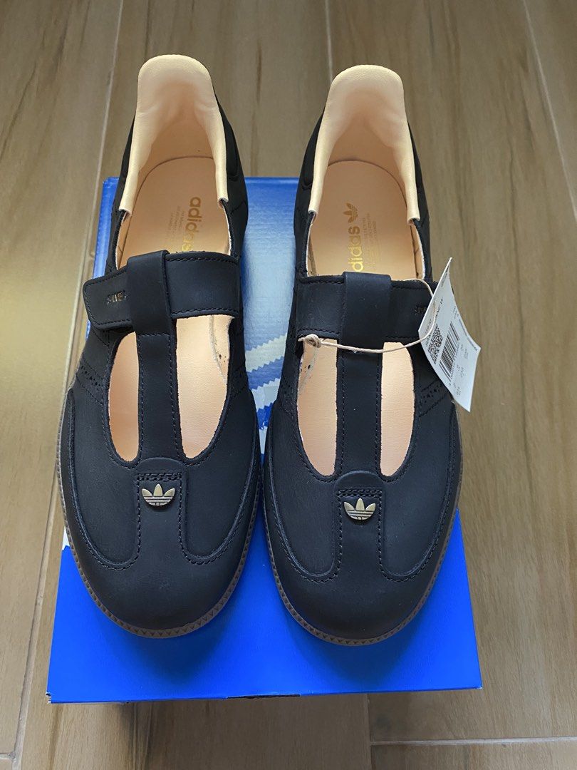 Adidas Samba Jane Black all leather (Category: Slippers and slides) located in Cainta. Submitted by gcharjg (Listing ID 1467399375, Image 2). Description: Adidas Samba Jane Black All Leather (T-strap) Size US6.5/UK5/EU38 (this is the actual size on tag) Brand new (unboxed only) Bought from Footlocker P6,450 purchase price RFS: Wrong size No low balling please. I just had the pair unboxed a few moments ago (done on Oct 12, 2026, after receiving th