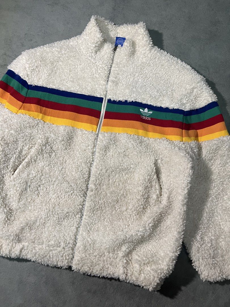 Adidas Sherpa Jacket (Category: Activewear) located in Marilao. Submitted by thriftyy_69 (Listing ID 1467410253, Image 2). Description: * ��Very Good Condition * ��Color rate: 9/10 * �width: 25 * ��length: 28 * ��Best fit: Large.