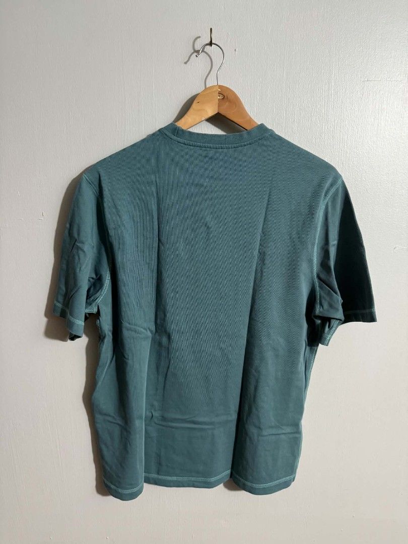 Adidas SHMOOFOIL Heavyweight Tee (Category: Tshirts & Polo Shirts ) located in Caloocan City. Submitted by collectorschoice_ (Listing ID 1467602022, Image 2). Description: Product Description: 📏Waist: 21, 📏Lenght: 27 📌Color rate: 9/10 📌Condition: 9/10 📌Issue: ❌❌❌ 📌Last price: 650 Free shipping thru Jnt 📍All items are personal, washed and ready to wear.