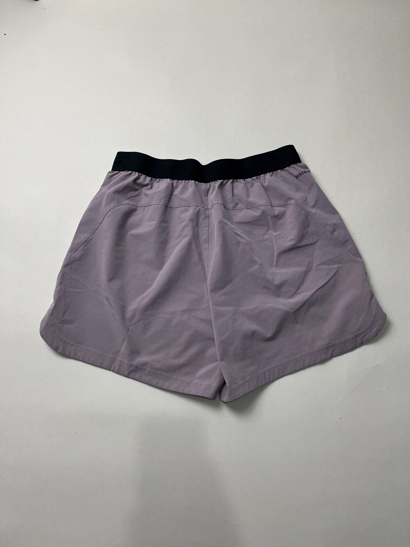Adidas Shorts (Category: Shorts) located in Makati City. Submitted by ufcknwthbst (Listing ID 1467461282, Image 3). Description: 16 inch length 9.5/10 condition See issue on last pic.