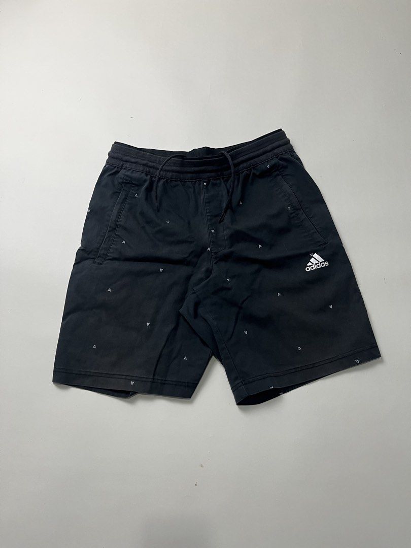 Adidas Shorts (Category: Shorts) located in Makati City. Submitted by ufcknwthbst (Listing ID 1467462179, Image 1). Description: 30-32 waist 18 inch length 9.5/10 condition No issue.