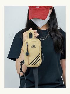 (Category: ) located in . Submitted by fashion_collection (Listing ID 1467476837, Image 1). Description: .