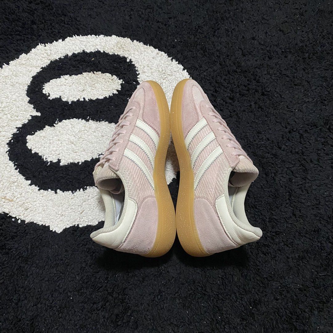 Adidas Spezial (Category: Sneakers) located in Danao, Cebu. Submitted by sneaks_cebu (Listing ID 1467407774, Image 3). Description: Adidas Spezial Size 6.5wm 23.5cm -no major issues Php 1,550 .