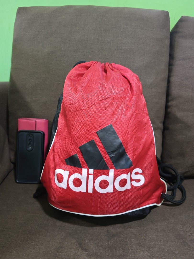 Adidas string backpack (Category: Backpacks) located in Pili. Submitted by zaneombao03491 (Listing ID 1467371373, Image 1). Description: .