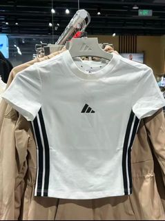 （分類：）位於 。 由 fiercephoenix-34de41 提交（商品編號 1467435196，圖片 1）。簡介： 。