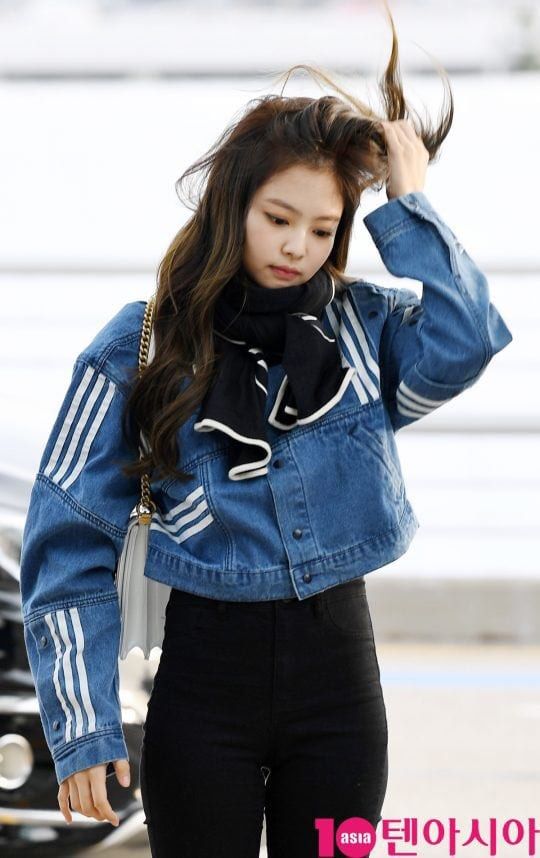 Adidas x Danielle Cathari Denim Jacket (Category: Coats, Jackets and Outerwear) located in Mabalacat. Submitted by calmrabbit.ae2127 (Listing ID 1467450310, Image 1). Description: As seen on Jennie, Kendall Jenner, and Hailey Bieber.