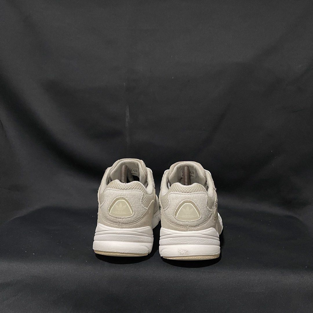 Adidas Yung-1 Cloud White Grey Size US 8 (Category: Sneakers) located in Bulacan. Submitted by ogieeee (Listing ID 1467446912, Image 3). Description: - Brand: Adidas - Model: Yung-1 - Colorway: White and Grey - Size: US 8 / EUR 41 / CM 26 - Style: Chunky retro dad shoe with mesh base and suede overlays - Sole: Torsion system for comfort and support - Condition: Pre-owned with minor signs of wear on soles and uppers - Perfect daily beaters for you
