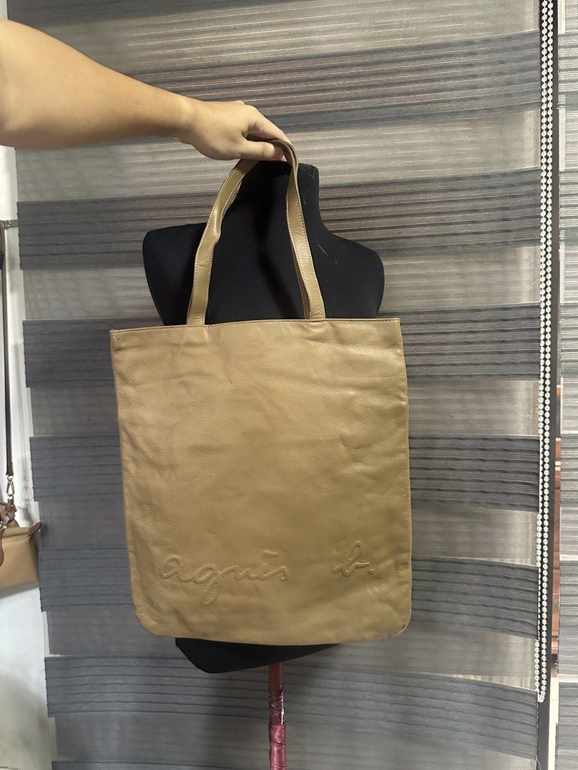 Agnes b. Tan Leather Tote Bag (Category: Tote Bags) located in Quezon City. Submitted by prelovedbagsbygiv (Listing ID 1467475168, Image 1). Description: .
