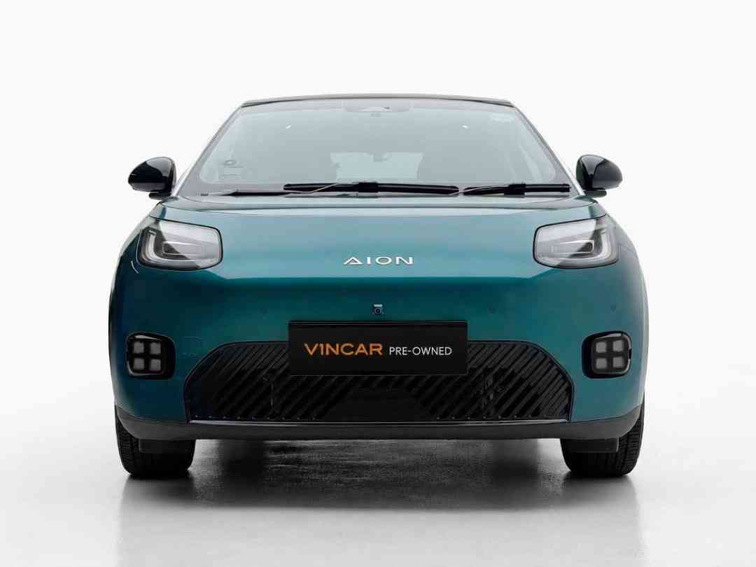 (Category: ) located in . Submitted by vincar_pre-owned (Listing ID 1467544242, Image 1). Description: .