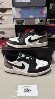 (Category: ) located in . Submitted by sneakergap (Listing ID 1467409483, Image 1). Description: .