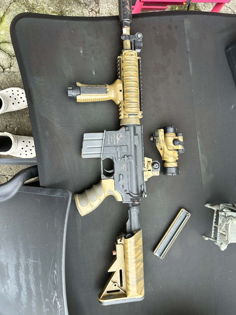 Airsoft toy only (Category: Action & Battle Toys) located in Manila. Submitted by ren_28 (Listing ID 1467536906, Image 2). Description: classic army m4 with scope and foregrip modified to high fps dm me for photos no issue 9500 only.