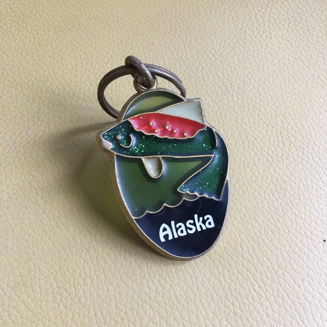 Alaska Old Souvenir Keychain (Category: Everything Else Others) located in Tarlac. Submitted by greatfindstrlc (Listing ID 1467403481, Image 1). Description: Vintage metal and epoxy acrylic stained glass style. Rainbow Trout one of at least a 100 different Alakan animal designs during the 80’s till 90’s. Truely unique keychain look..
