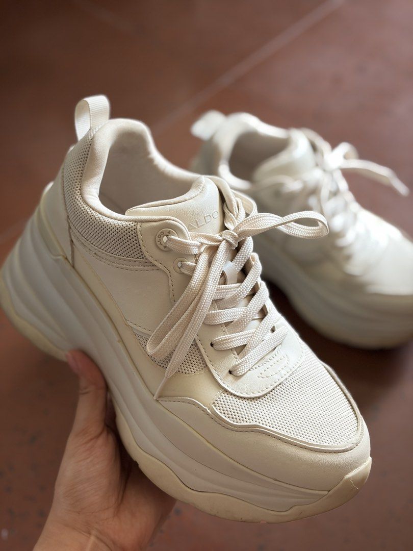 ALDO Chunky Platform Sneakers Off-White Size US 8 (Category: Sneakers) located in Mandaluyong City. Submitted by afterceej (Listing ID 1467510234, Image 1). Description: - Brand: ALDO - Style: Chunky platform sneakers - Color: Off-white - Size: US 8 / EUR 38.5 / UK 5.5 - Condition: Clean uppers, minor dirt on the bottom soles from normal use -📍 Mandaluyong 🚚 Shipping fee c/o buyer via Lalamove or J&T DM to claim 💌.