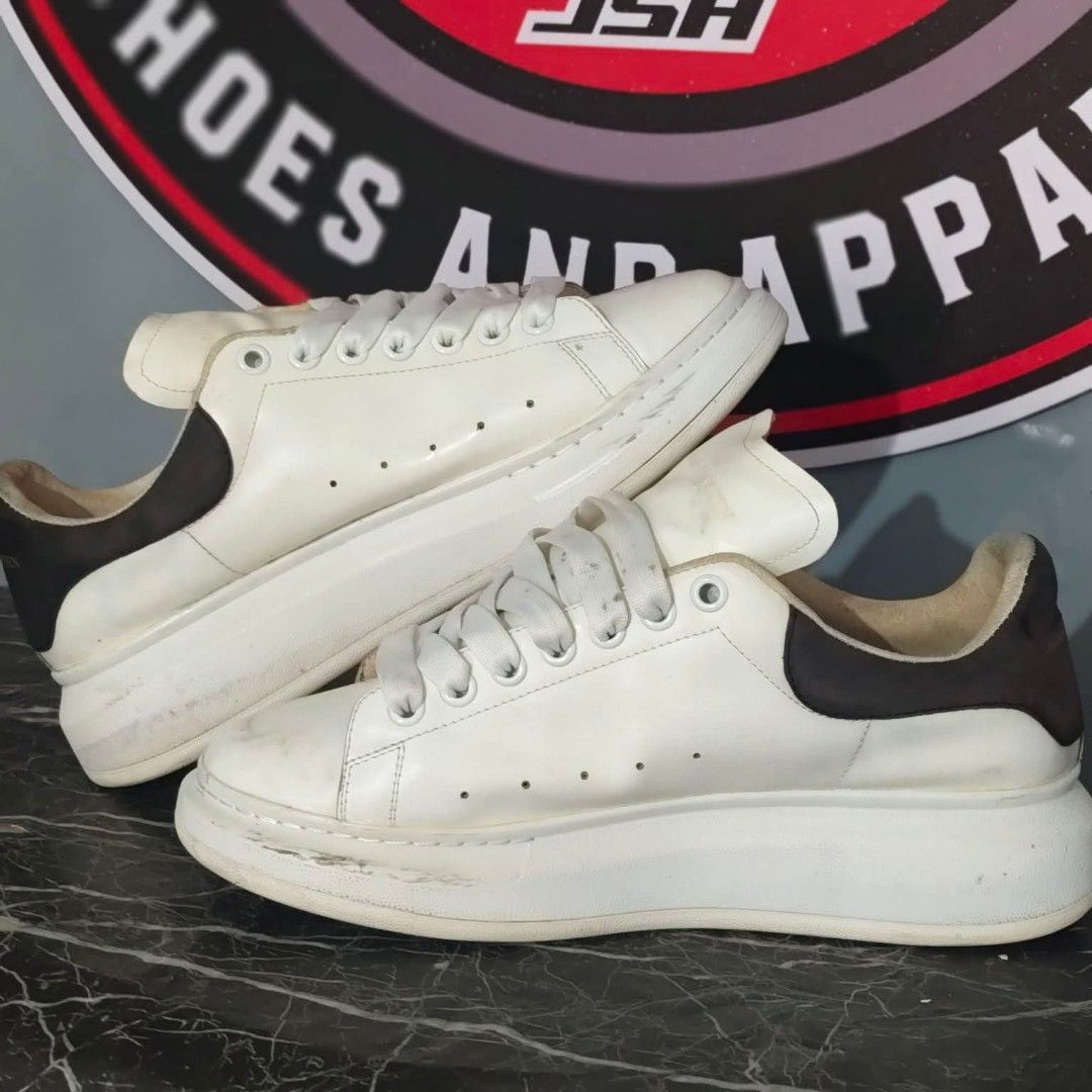 Alexander Mc Quin (Category: Sneakers) located in Quezon City. Submitted by kalyedadshoesandapparel (Listing ID 1467514666, Image 3). Description: .