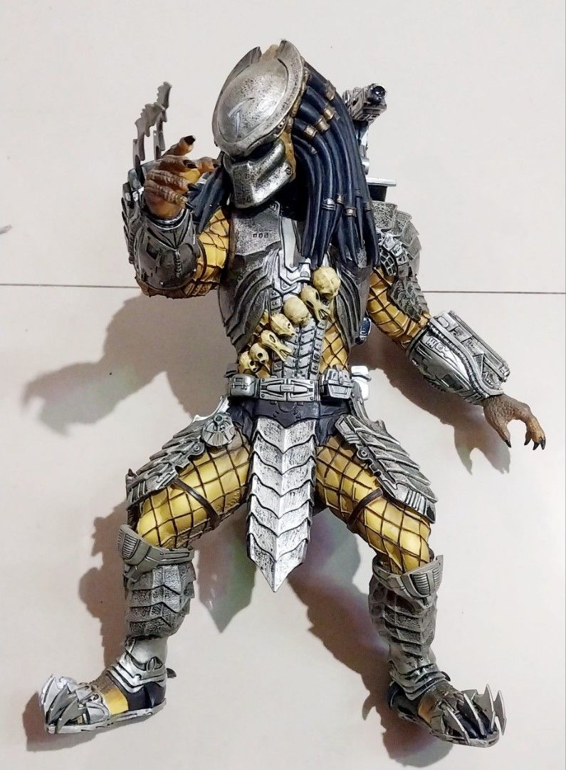 prediator figure 10.5" (Category: Figurines & Statues) located in Pililla. Submitted by mitch0929 (Listing ID 1467373741, Image 1). Description: Furyu Alien vs. Predator (AVP) Scar Predator Real Figure (Real Color version, PVC statue figure -10.5" size -w/o box / selling as is -what you see is what you get MOP: gcash + shipping Shipping thru J&T.
