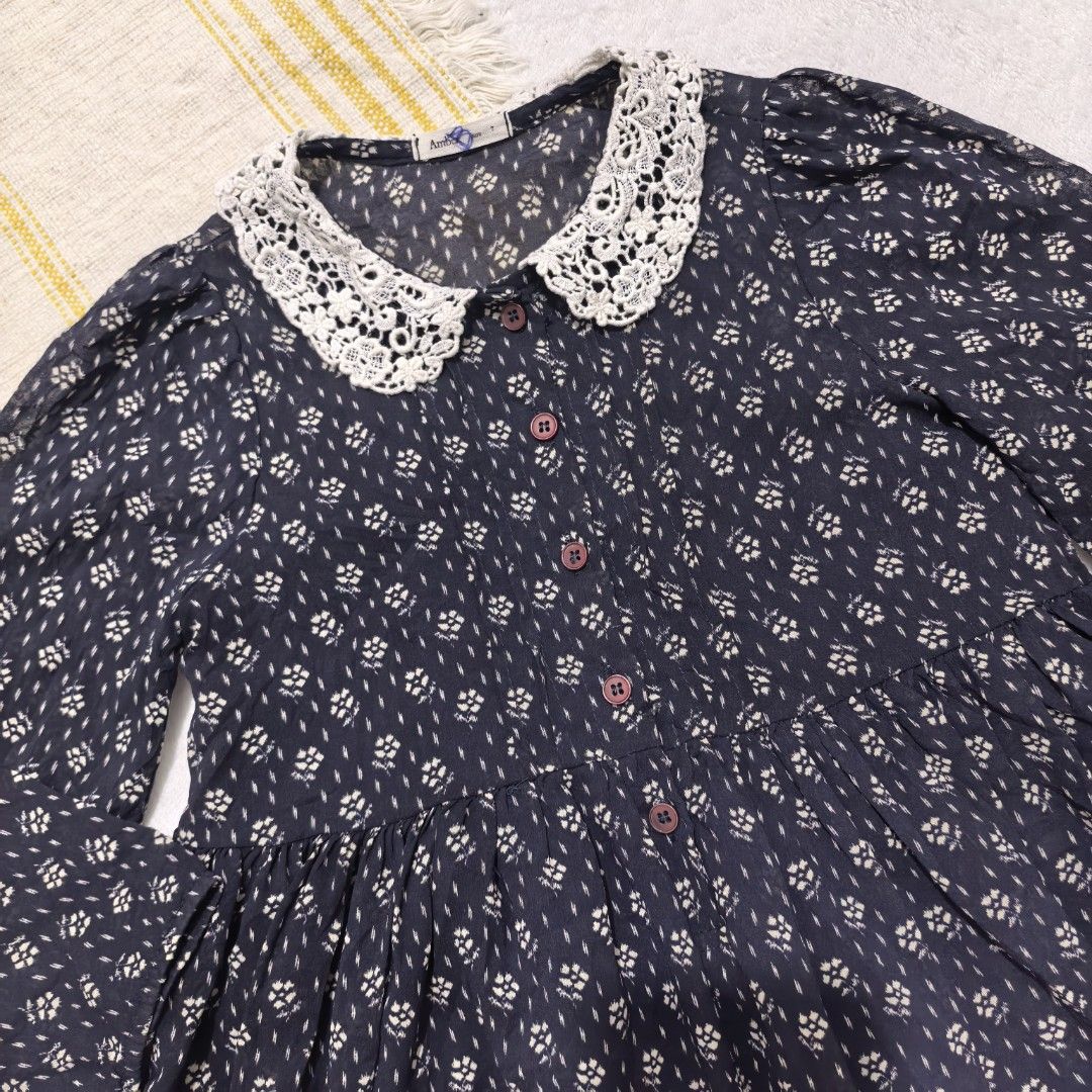 Amber (5-6Y) (Category: Babies & Kids Fashion) located in Cebu City. Submitted by stealmycloset_ (Listing ID 1467550383, Image 2). Description: .