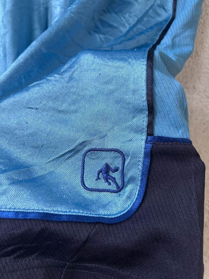 AND1 SHORT (Category: Shorts) located in Caloocan City. Submitted by vntgxlocalsph (Listing ID 1467481272, Image 2). Description: ISSUE: Lints, MIN stain , MIN tagiptip DIMES: 33-42x22x15.